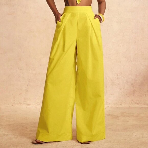 Yellow Elegant Women's Vacation One-Shoulder Chest Knot design crop top & pants - Picture 6 of 7